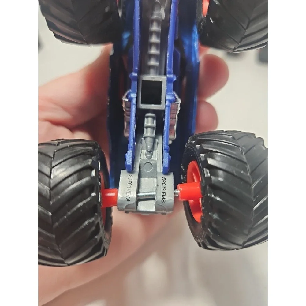Hot Wheels Monster Jam Truck HW Demo Derby 1:64 Diecast Truck Superman Twin Mill